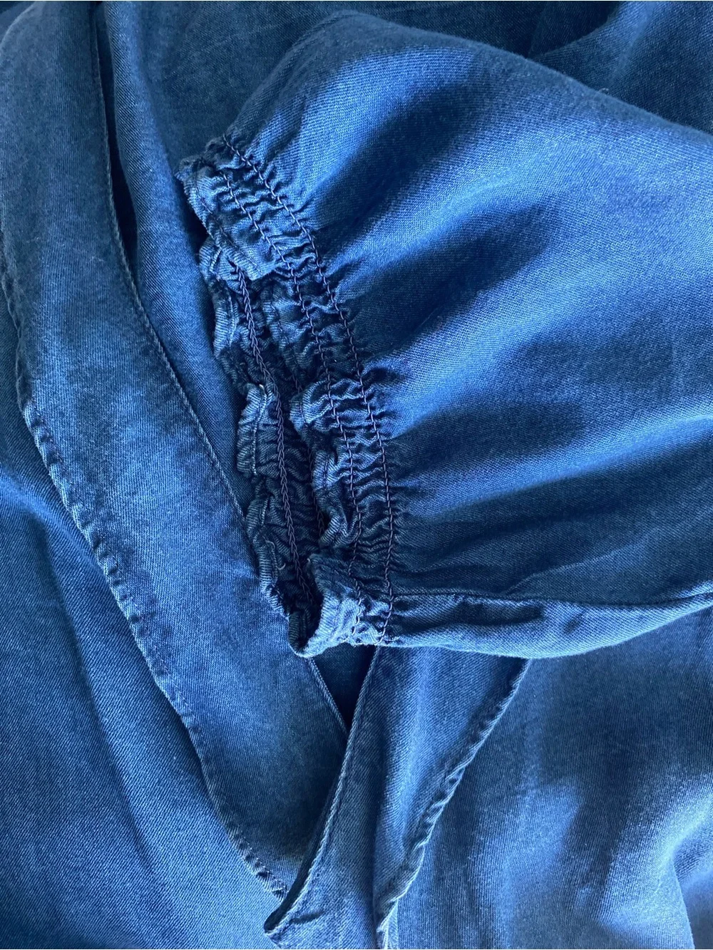 Old Navy Women’s Blue Chambray Lyocell Wrap Blouse Tie Waist Puff Sleeve XL